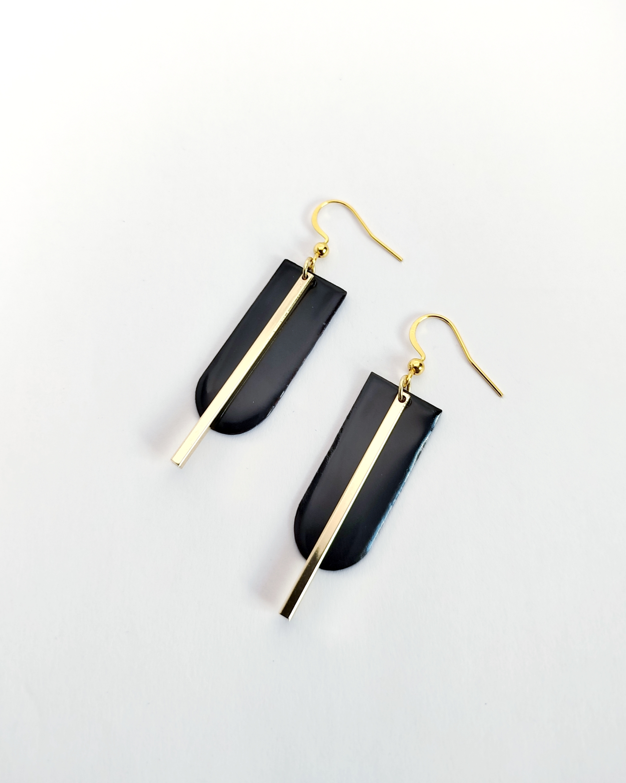 SIMPLE - tűzzománc fülbevaló Éjfekete - Image 1